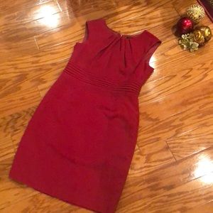 TAHARI Red Sleeveless Dress